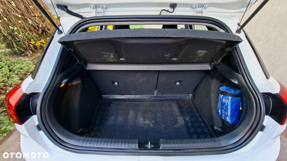 Hyundai i20 1.2 Fresh - 11