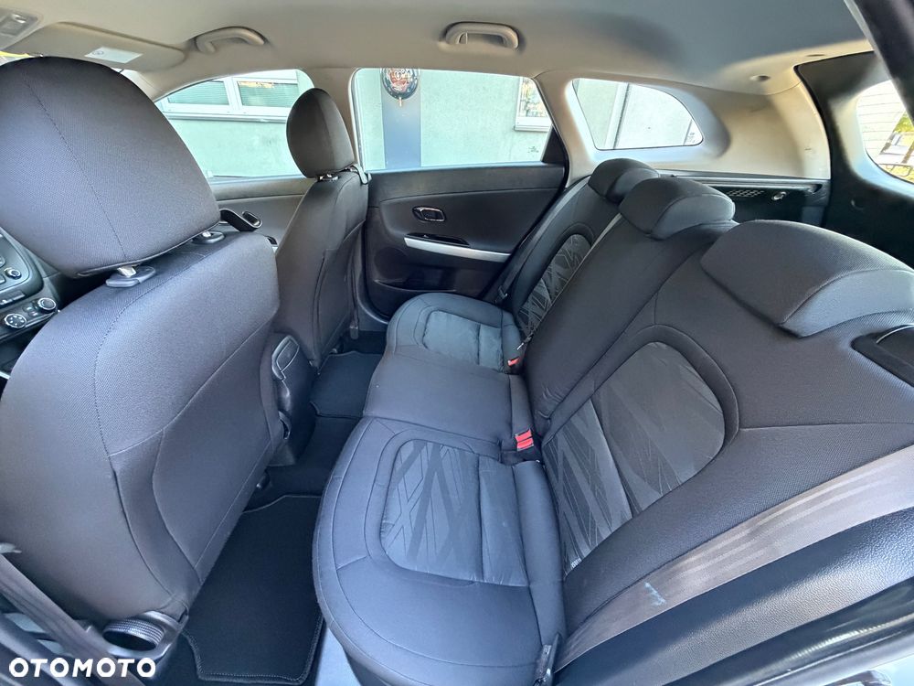 Kia Ceed 1.4 CVVT Attract - 7