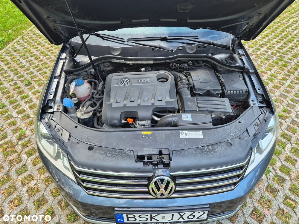 Volkswagen Passat 2.0 TDI Comfortline - 18