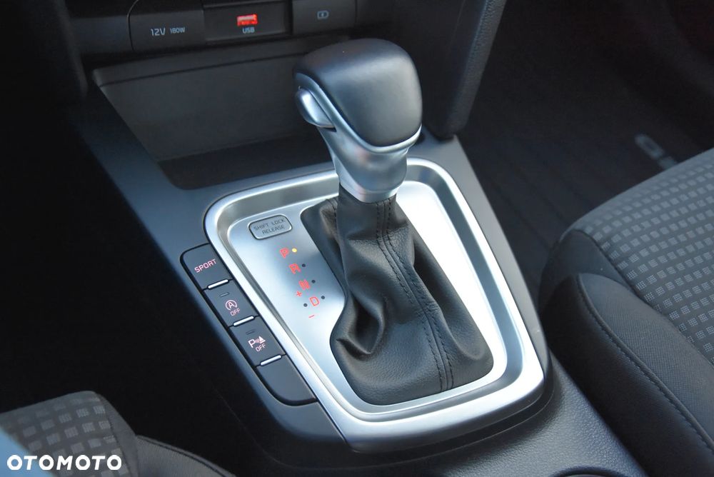 Kia Ceed 1.5 T-GDI DCT7 OPF Spirit - 34