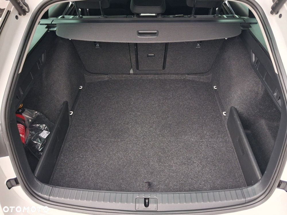 Skoda Octavia 1.5 TSI ACT Style - 30
