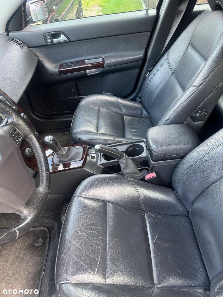 Volvo V50 2.4 Momentum - 6