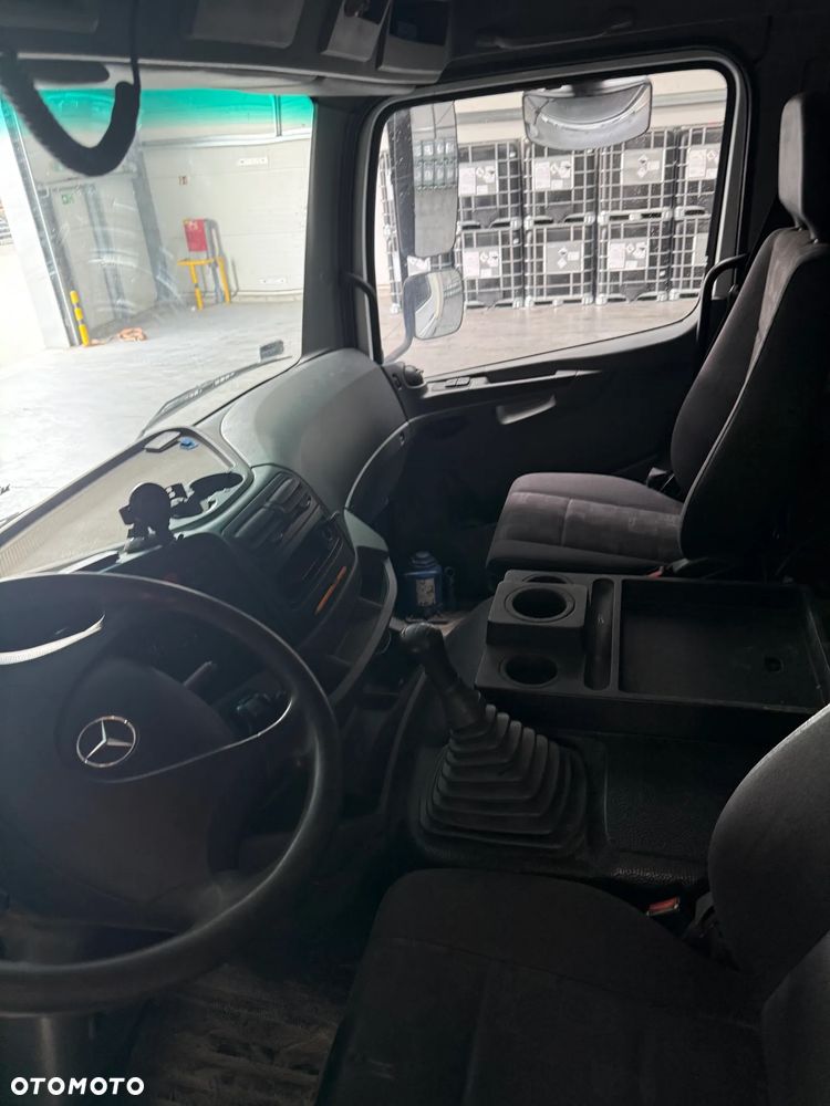 Mercedes-Benz AXOR - 11