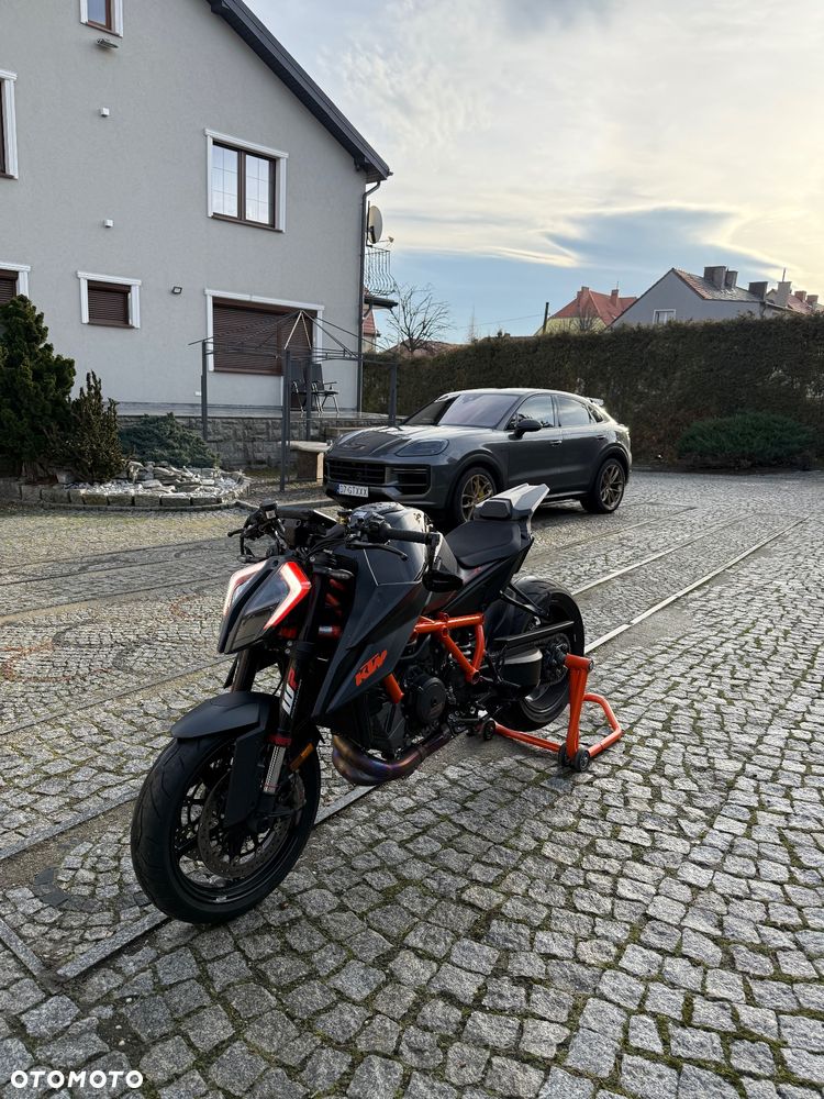 KTM Super Duke - 26