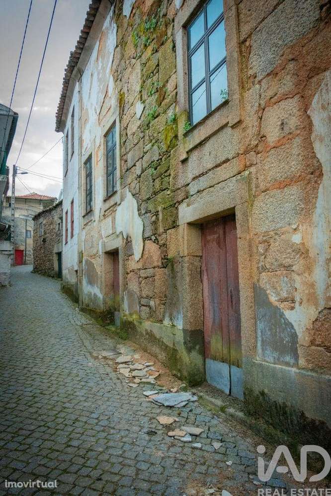 Prédio T6 em Longa de 763,00 m2 - Grande imagem: 3/30