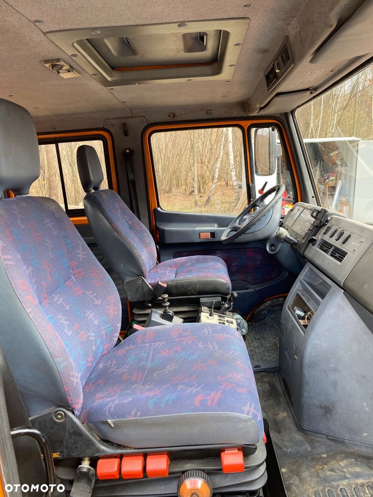 Mercedes-Benz 614 - 4