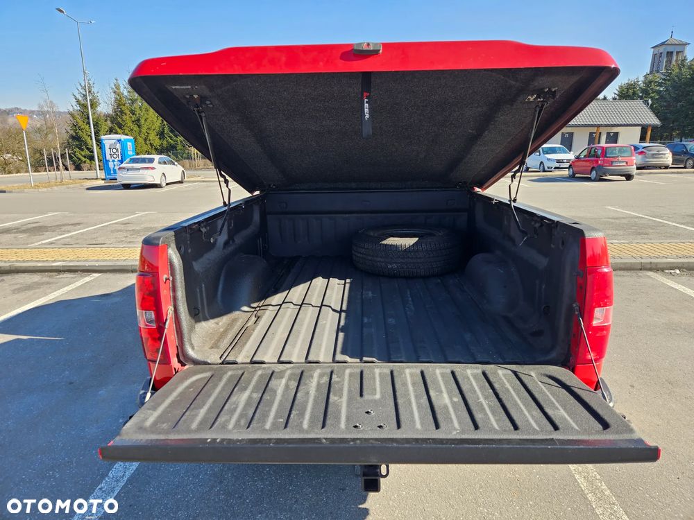 Chevrolet Silverado - 14