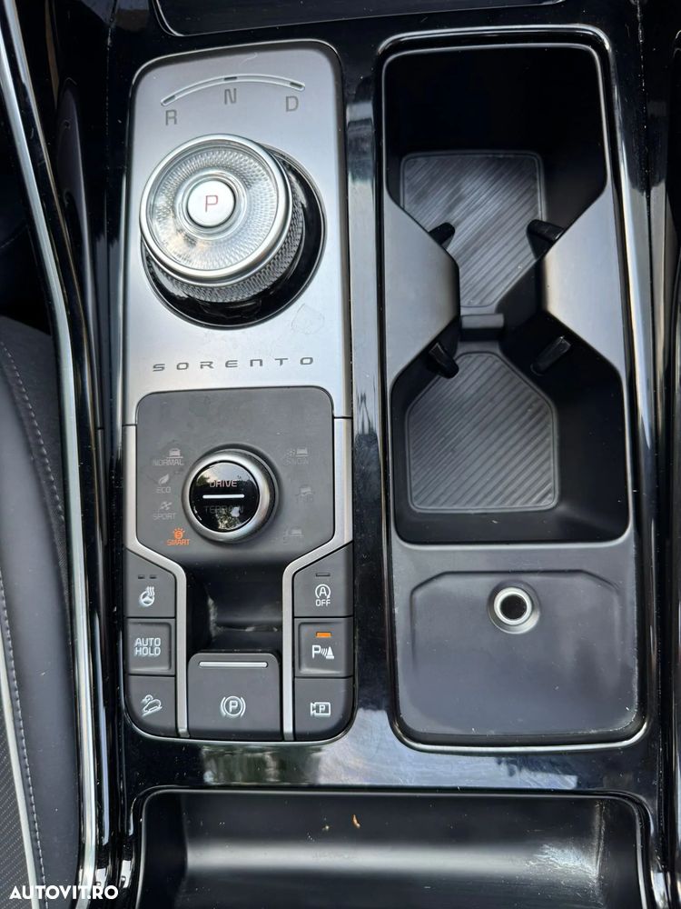 KIA Sorento 2025 — imagine 10