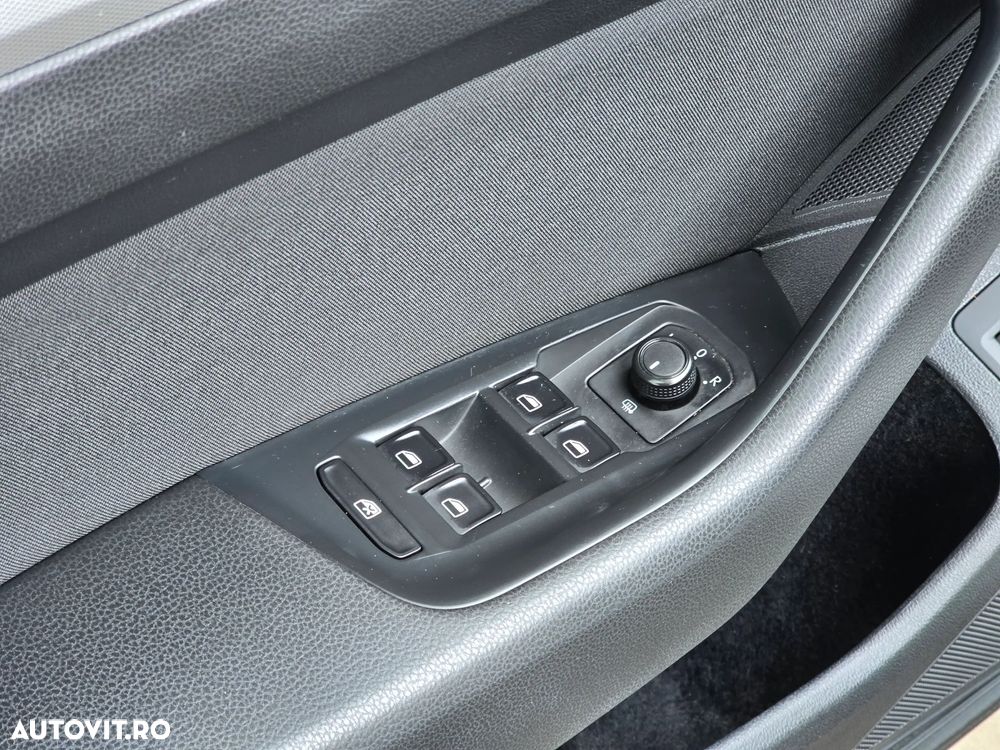 Volkswagen Passat - 18