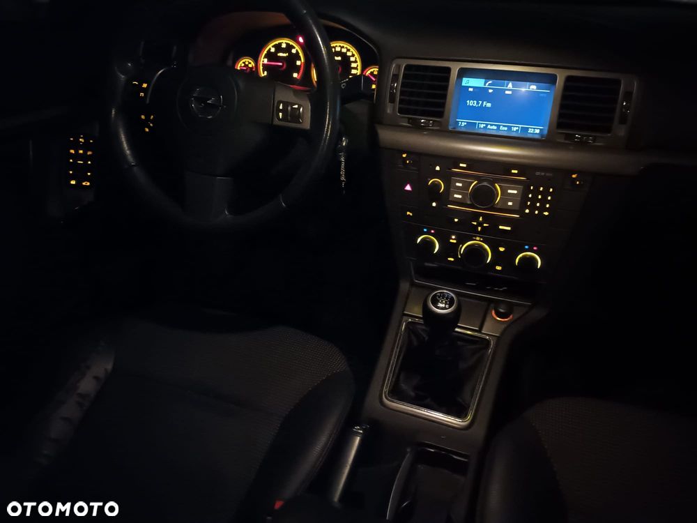 Opel Vectra - 9