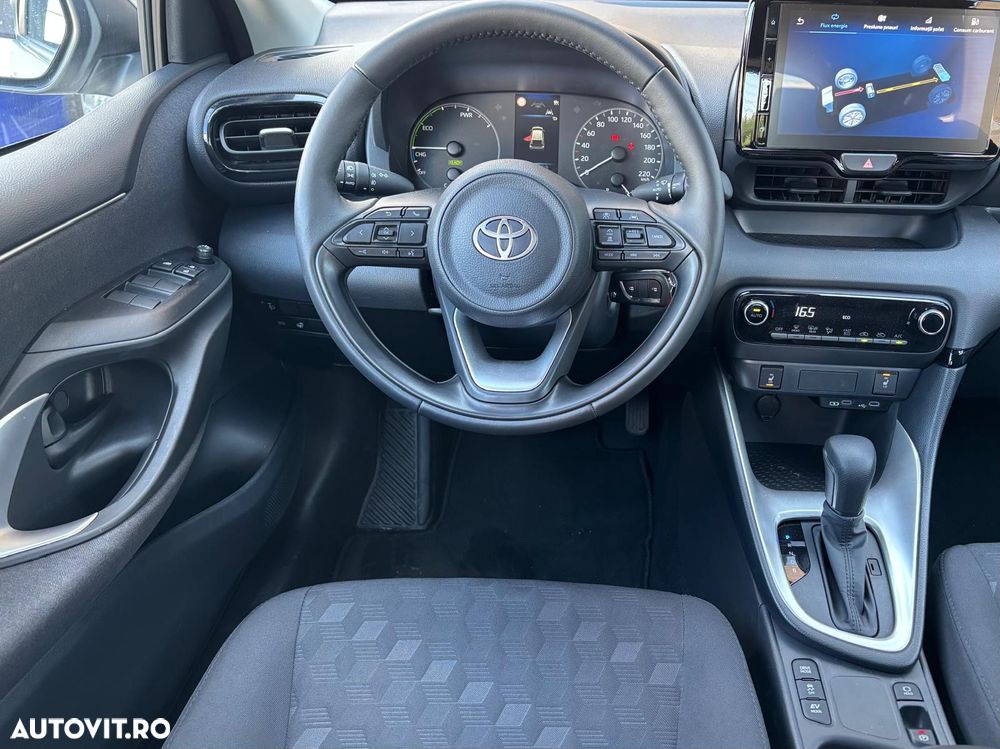 Toyota Yaris 1.5 VVT-i HSD Active - 10