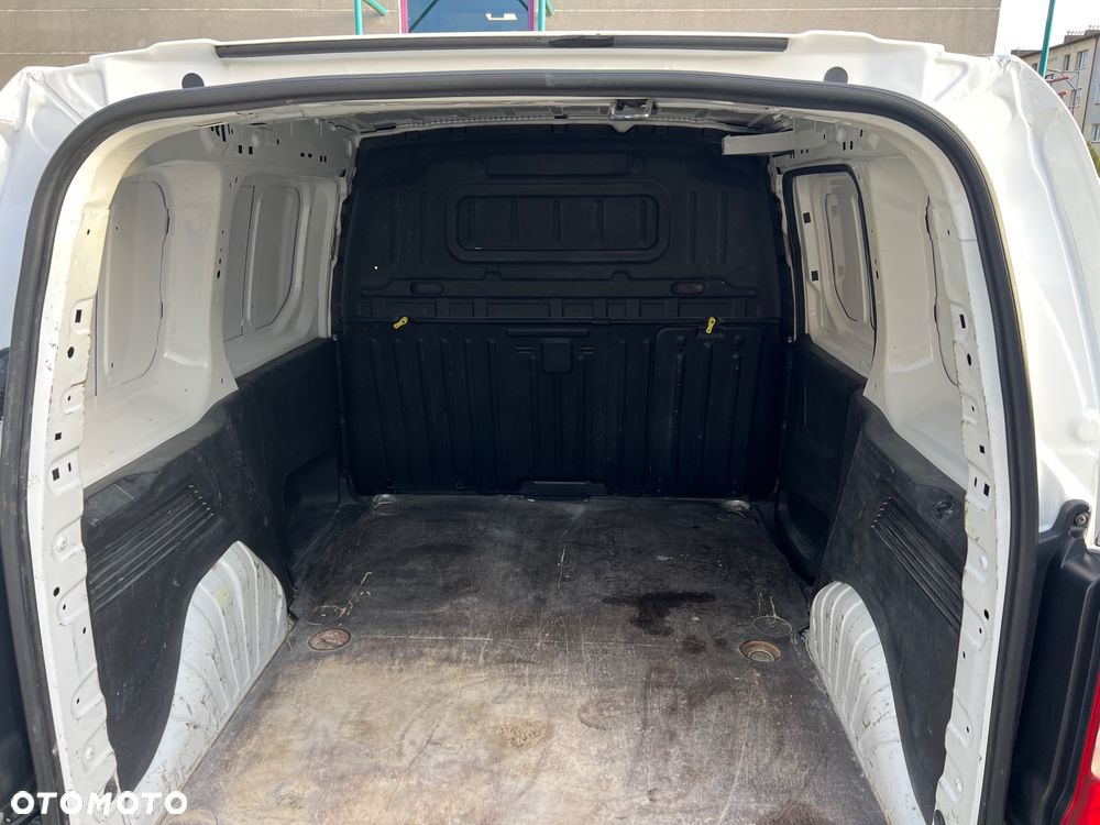 Toyota Proace City - 25