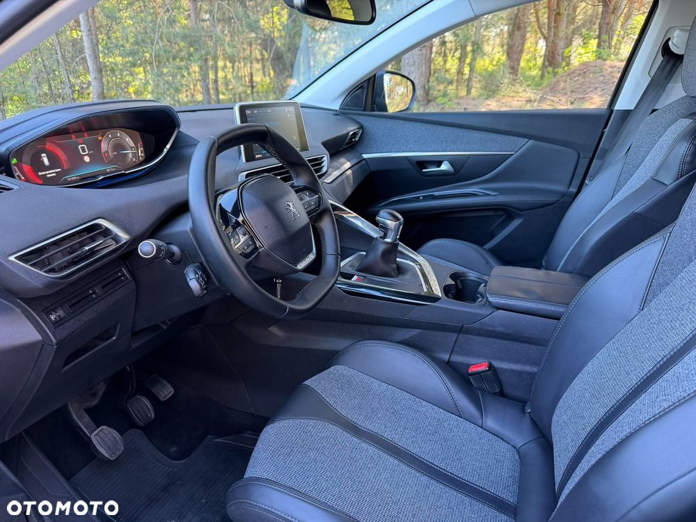 Peugeot 3008 1.6 BlueHDi Allure S&S - 12