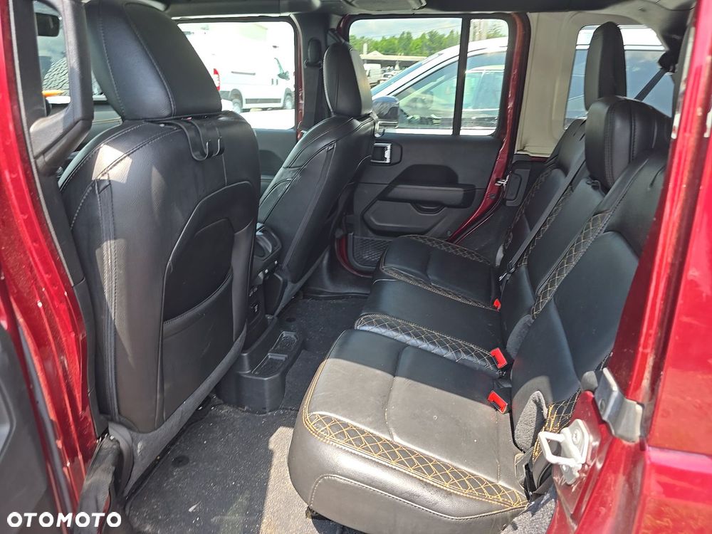 Jeep Wrangler - 3