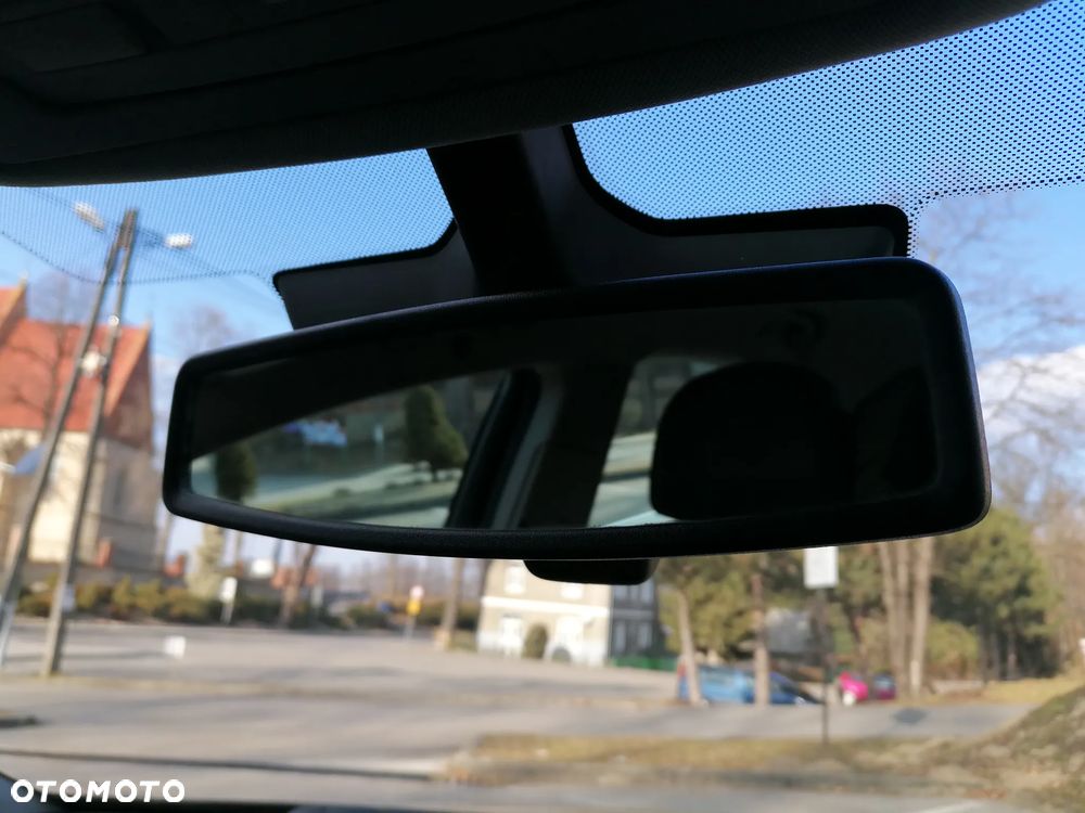 Opel Insignia 1.8 Cosmo - 25