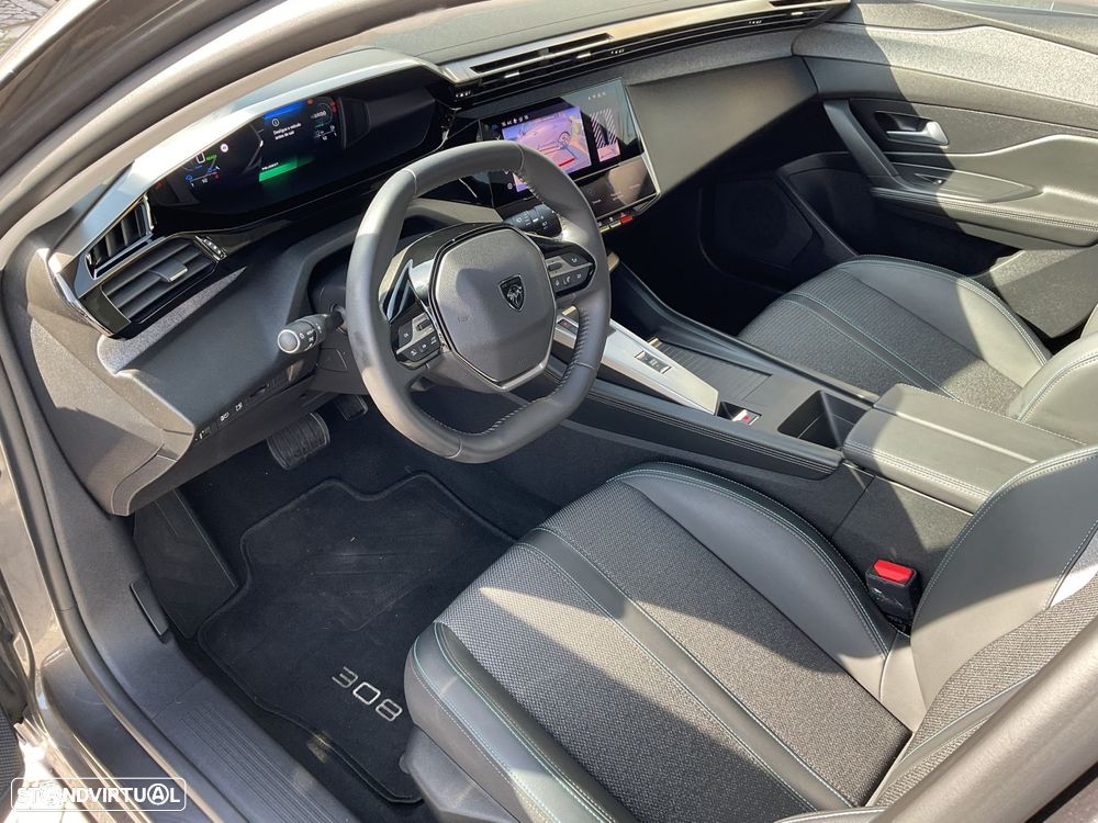 Peugeot 308 1.6 Hybrid Allure Pack e-EAT8 - 30
