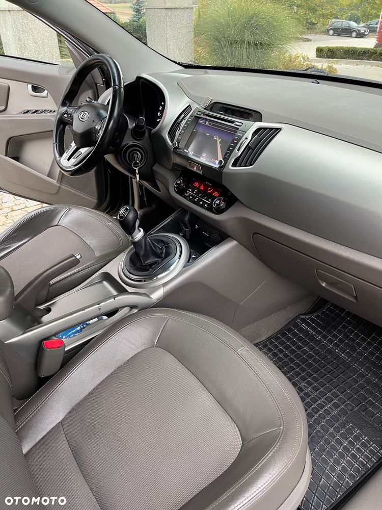 Kia Sportage 1.7 CRDI XL 2WD - 12