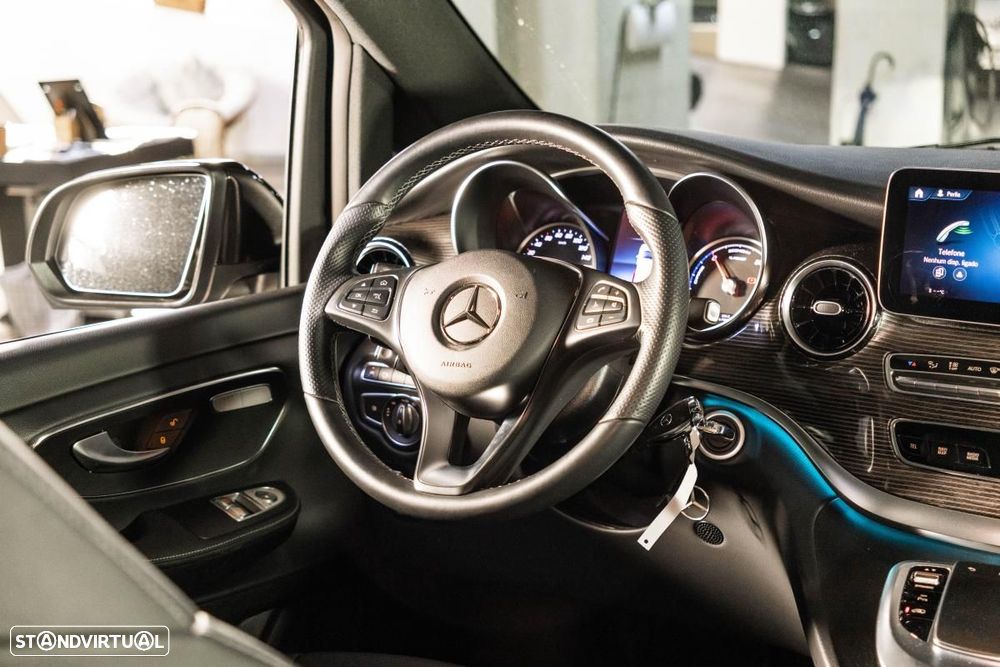 Mercedes-Benz EQV 300 Longo - 20