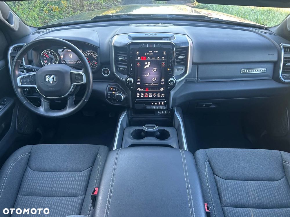 RAM 1500 - 10