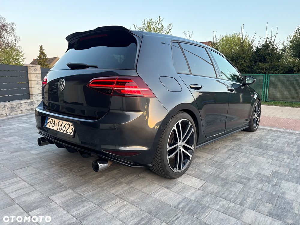 Volkswagen Golf GTI Performance BlueMotion Technology DSG - 16