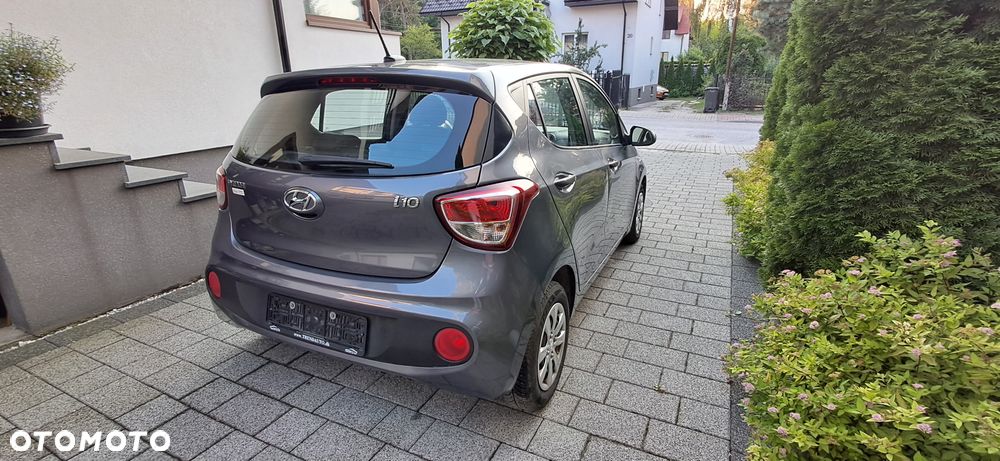 Hyundai i10 1.0 BlueDrive Comfort - 13