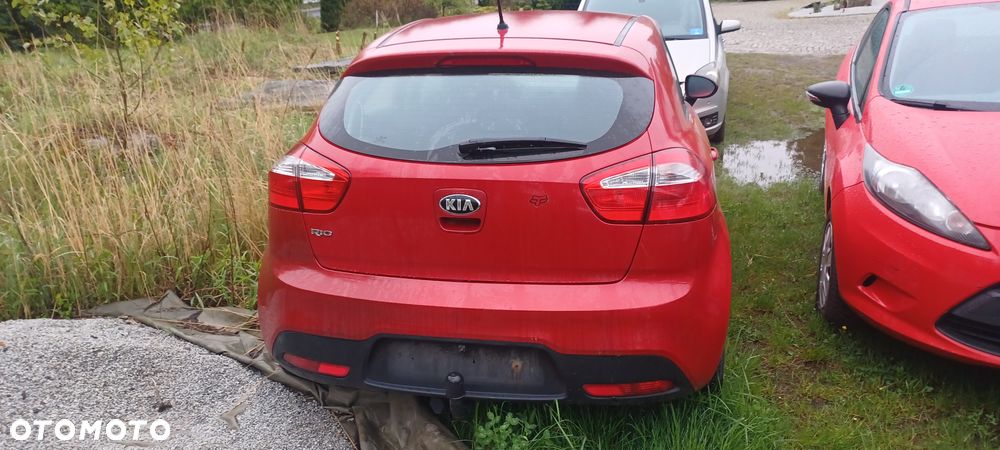 Kia Rio 1.4 Spirit - 4