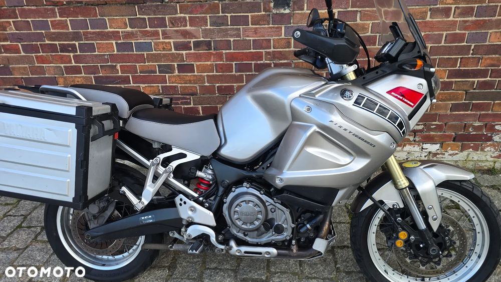 Yamaha XTZ - 22