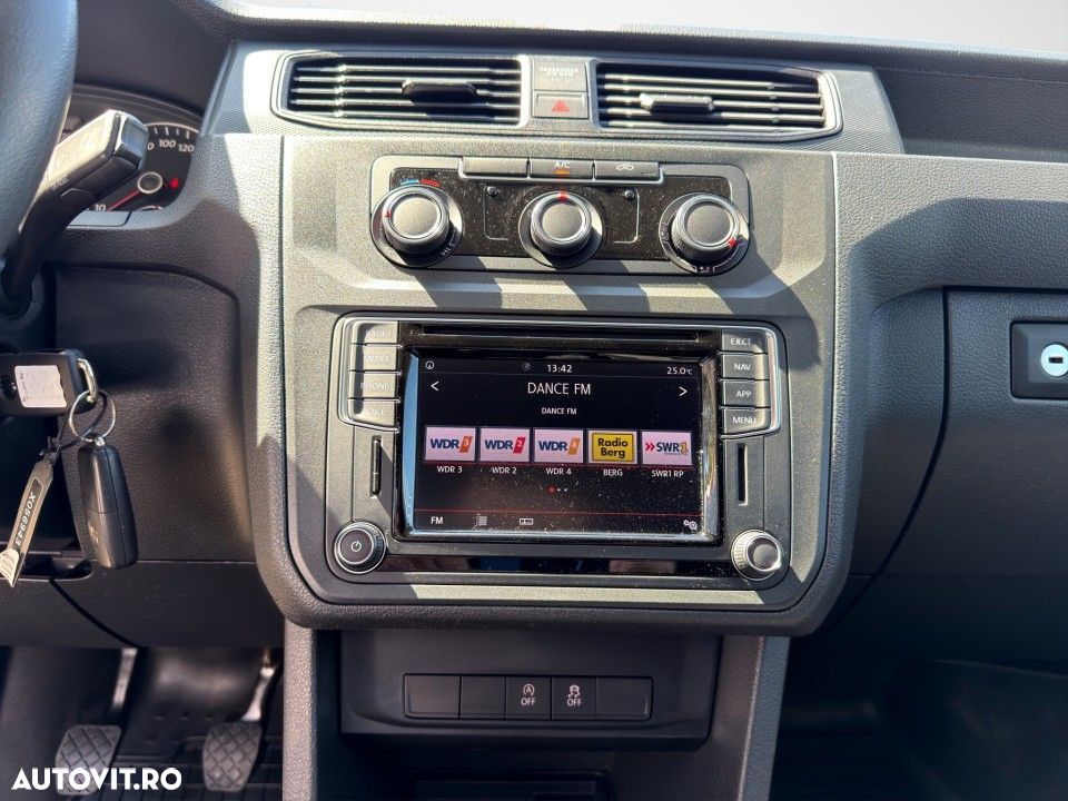 Volkswagen Caddy Maxi 2.0 TDI 75 kW - 18