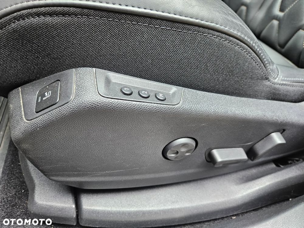 Peugeot 3008 PureTech 180 Stop & Start GPF EAT8 GT - 23