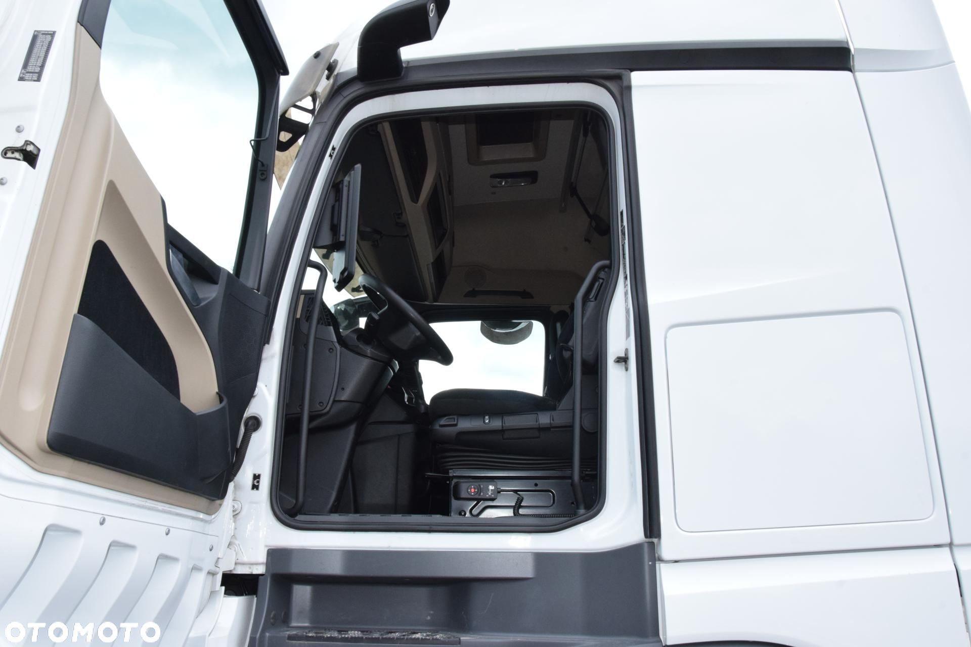 Mercedes-Benz Actros 5 1845 BigSpace - 8