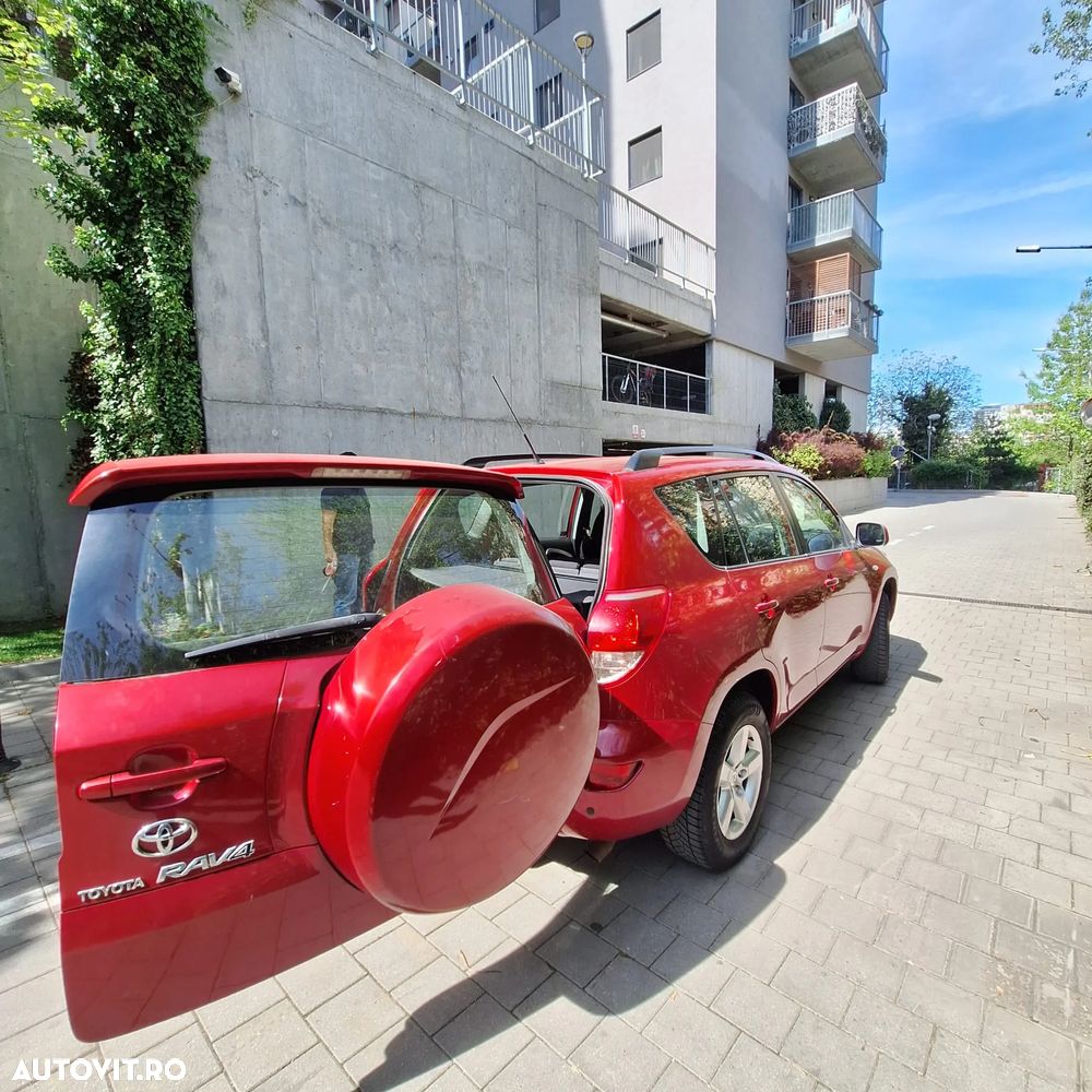 Toyota RAV4 2.0 Aut Executive - 8