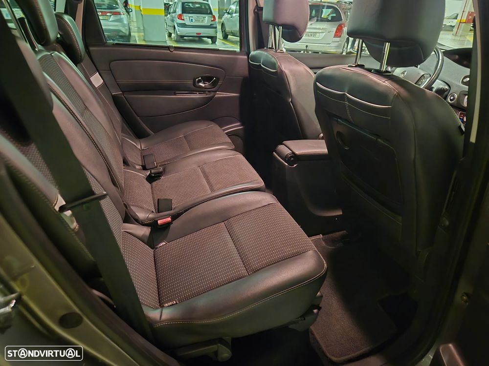 Renault Grand Scénic 1.5 dCi Dynamique S SS - 32
