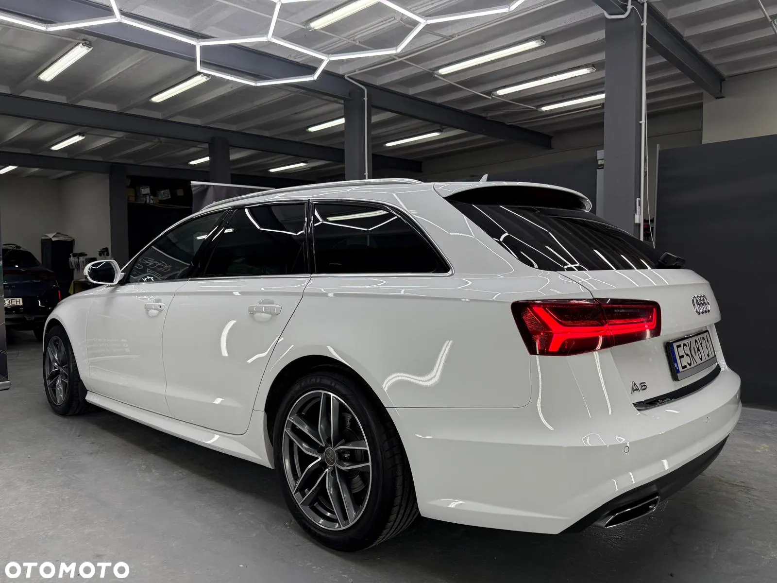 Audi A6 Avant 2.0 TDI Ultra S tronic - 9
