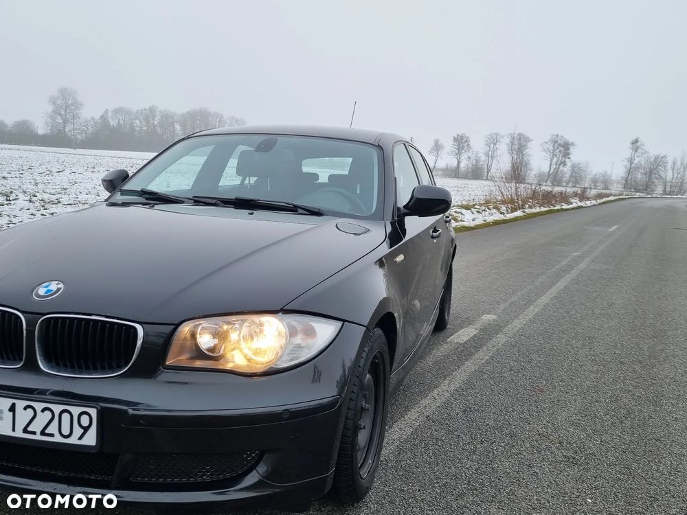 BMW Seria 1 116i Edition Sport - 9
