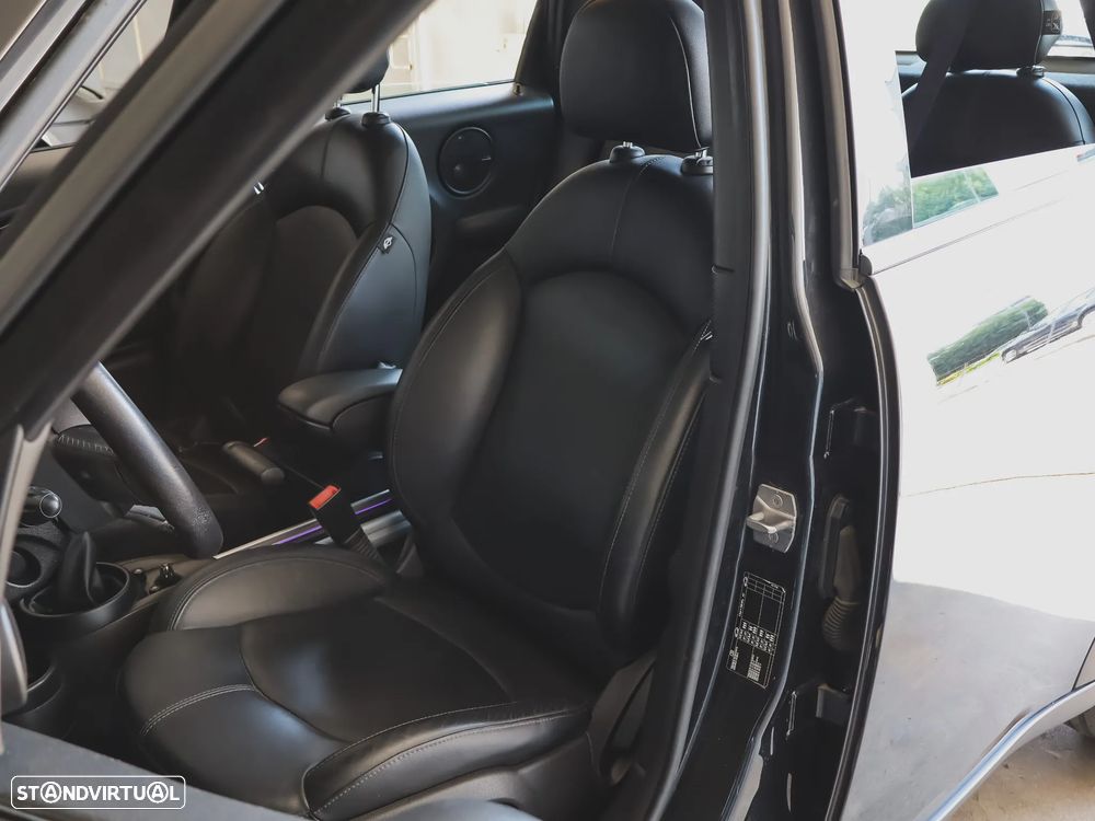 MINI Countryman Cooper D - 28