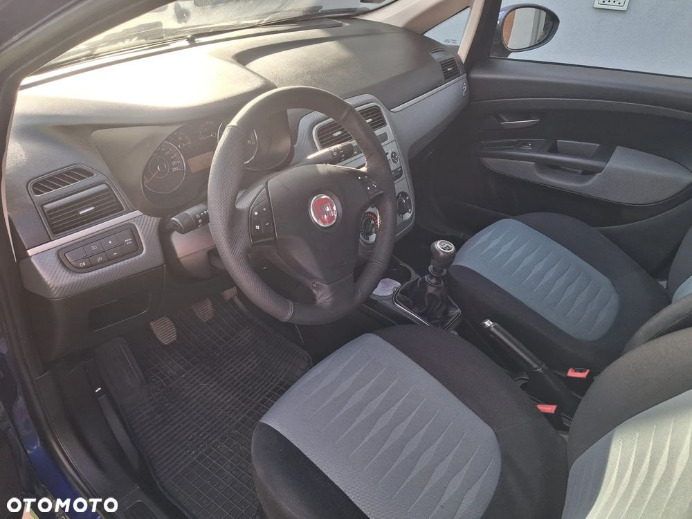 Fiat Punto 1.4 Estiva S&S - 9