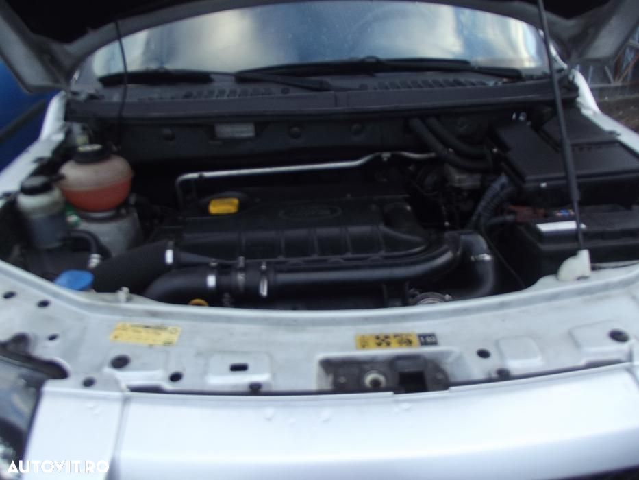 Radiator Land Rover Freelander 2.0 ventilator radiator intercooler - 1