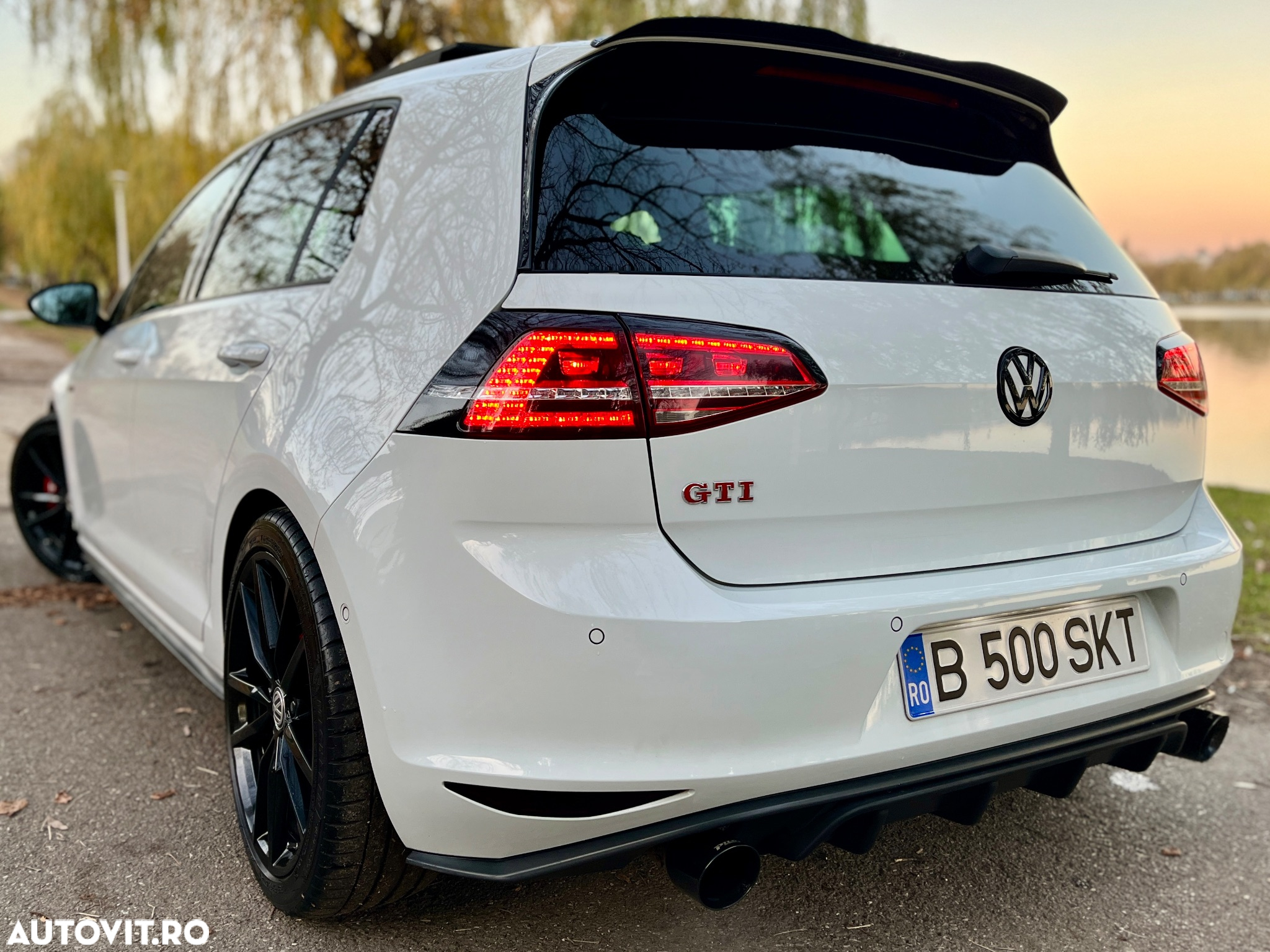 Volkswagen Golf 2.0 TSI BMT DSG GTI Performance - 7