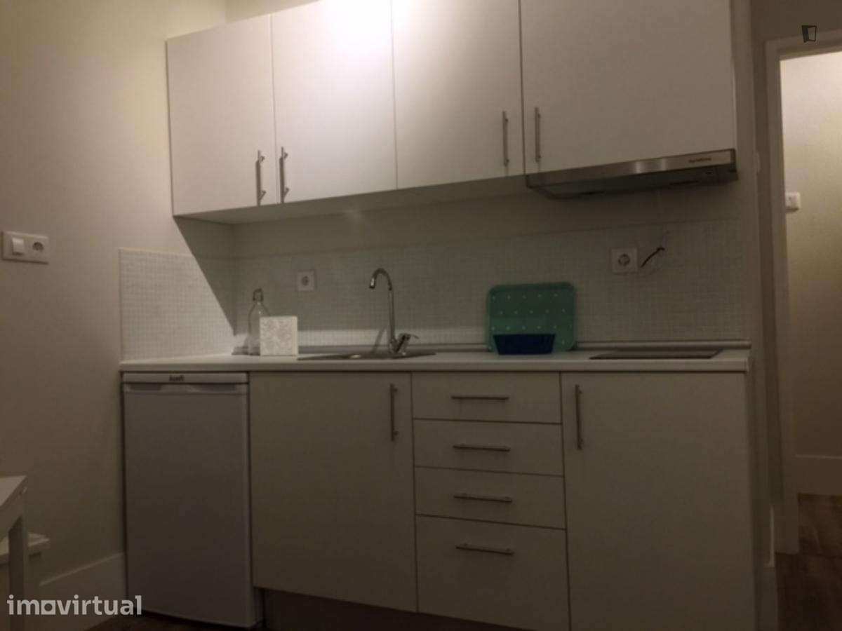 Apartamento com 2 quartos - localizado em Arroios Lisbon - Grande imagem: 2/10