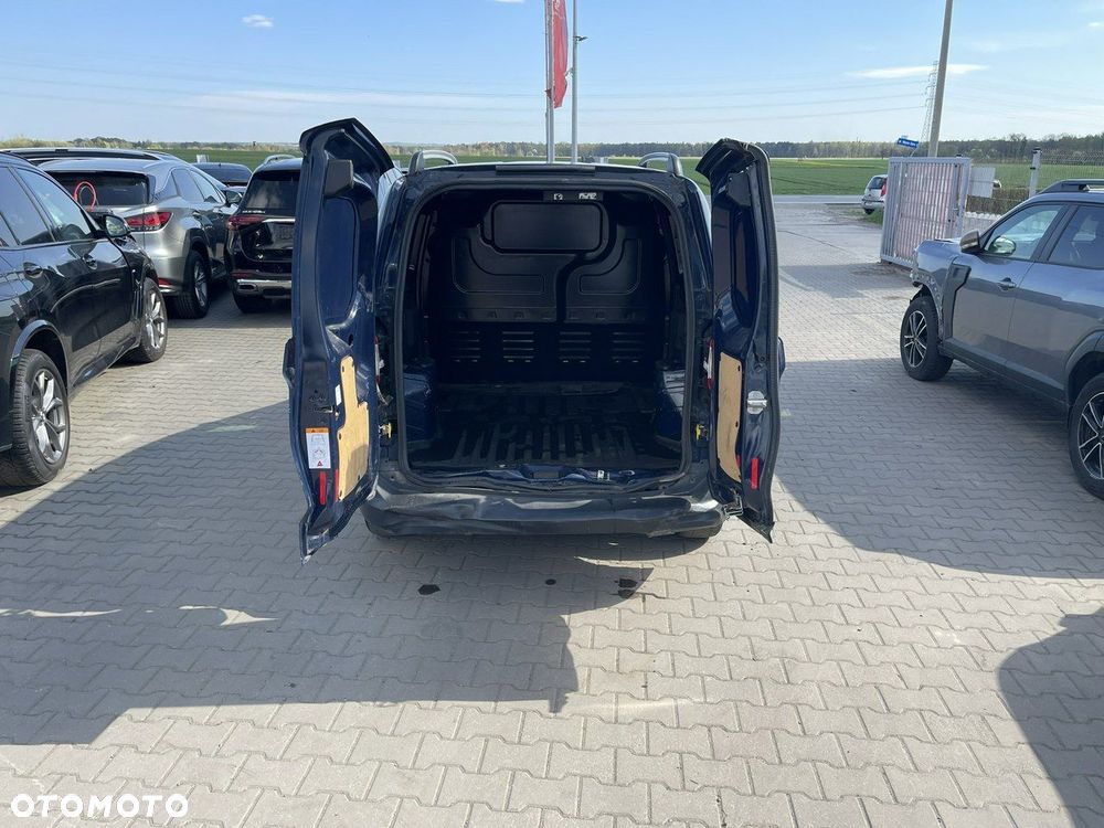 Ford Transit Courier - 6