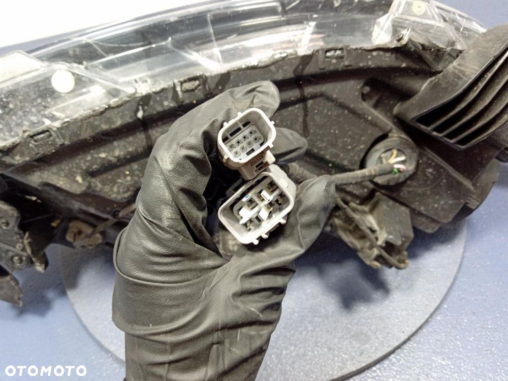 MITSUBISHI OUTLANDER III LIFT  REFLEKTOR LEWY 8301C8-83 - 10