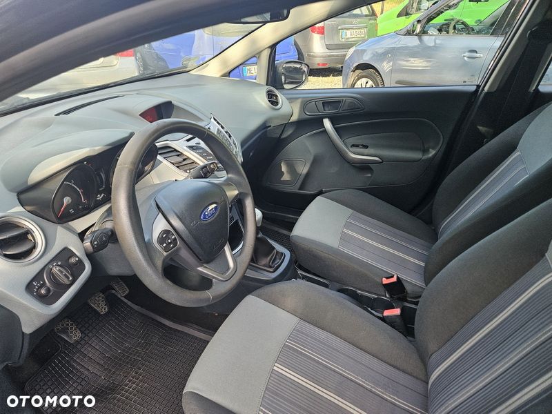Ford Fiesta 1.25 Ambiente - 7
