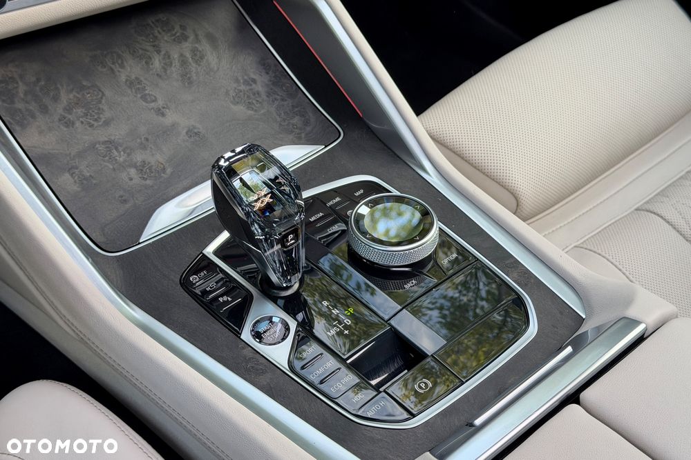 BMW X6 xDrive30d - 13
