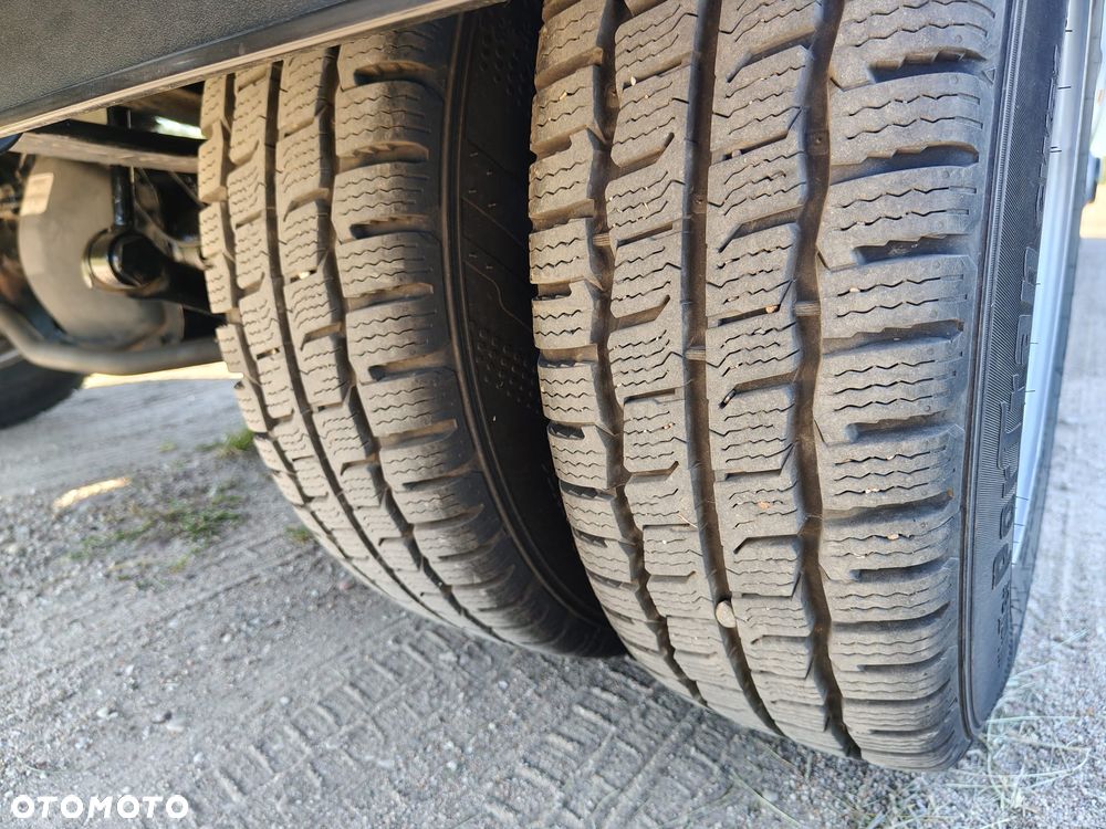 Ford transit - 22