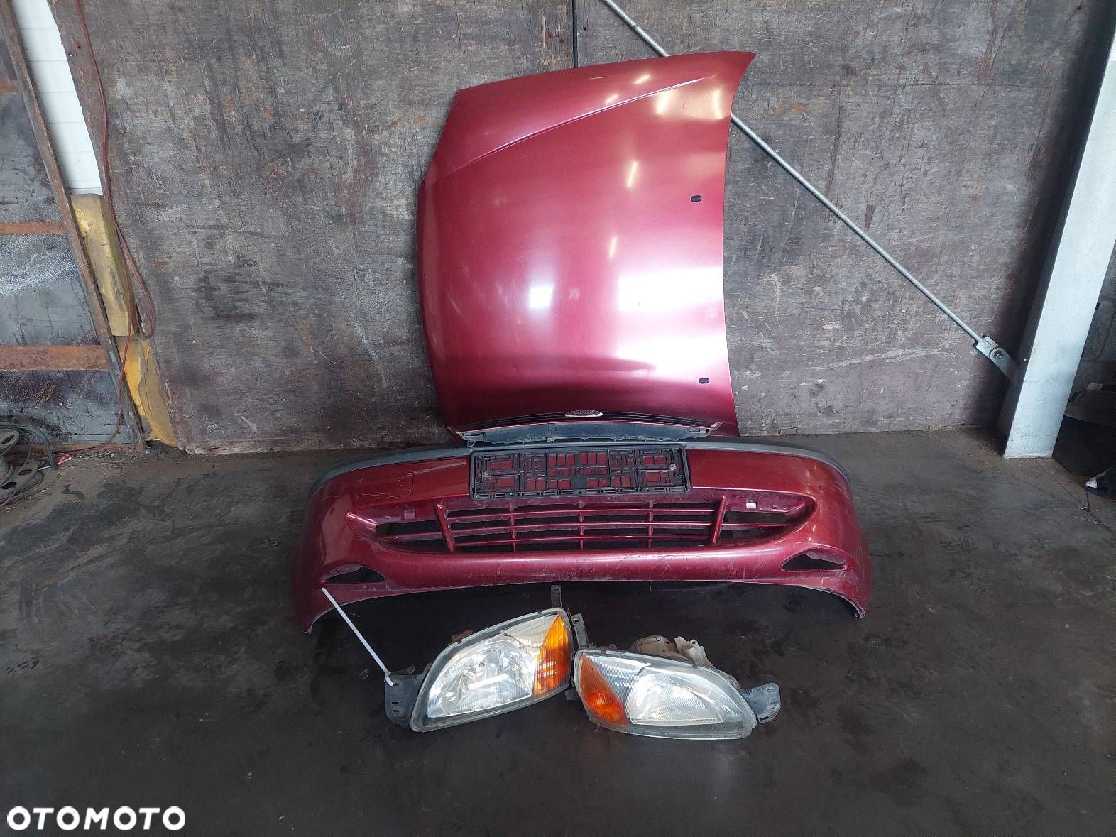 KOMPLETNY PRZÓD MASKA ZDERZAK LAMPY GRILL FIESTA MK4 LIFT 99-02 LAK 19 - 1