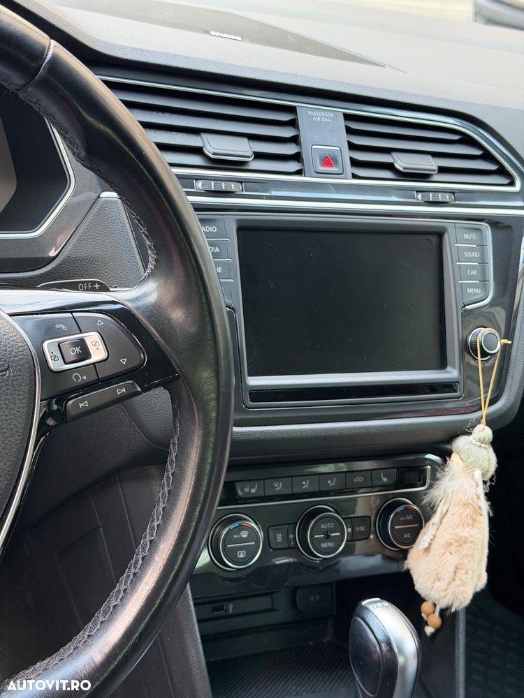 Volkswagen Tiguan 2.0 TDI DSG 4Mot Highline - 10