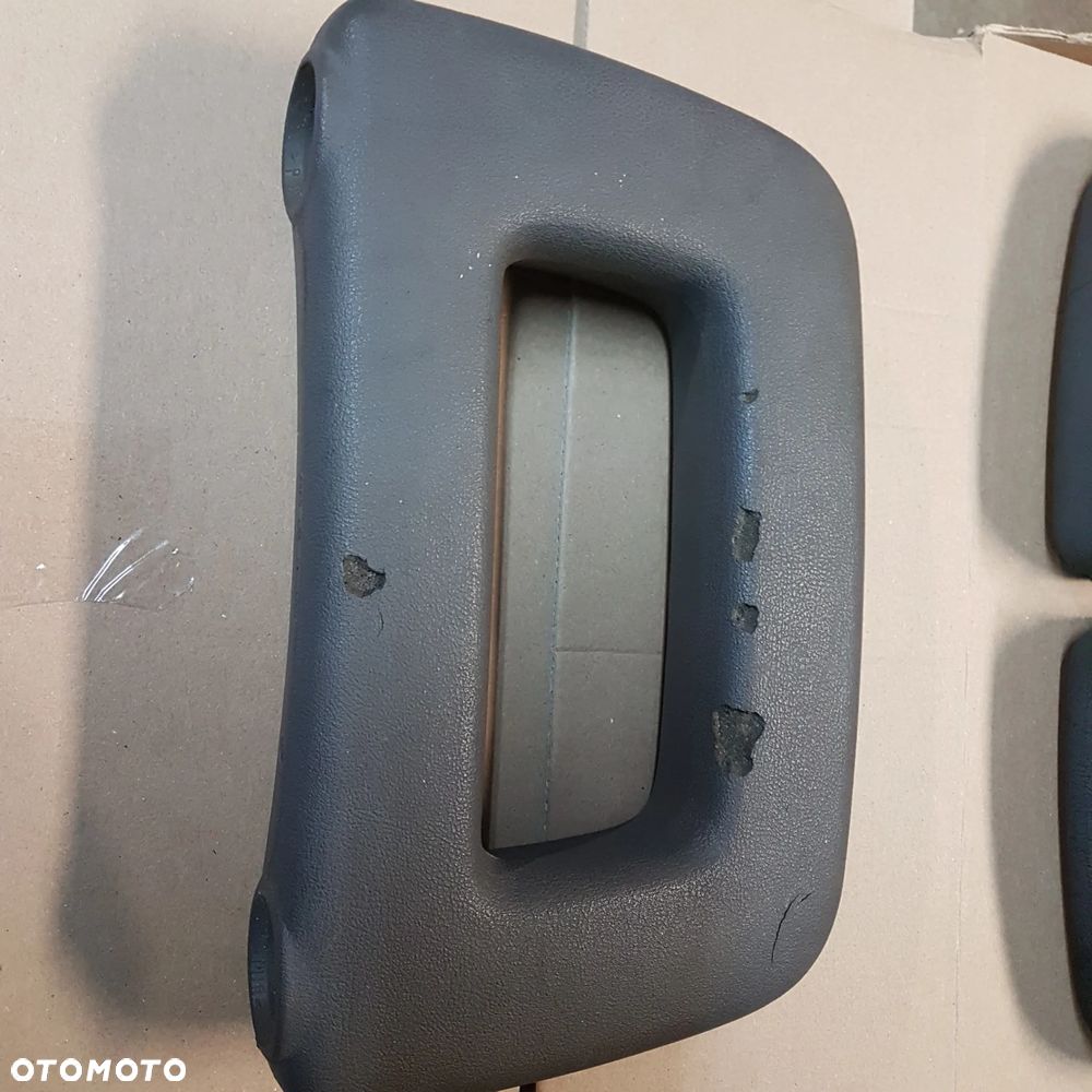 zagłówek zagłowek regulacja oś regulacji wysokości przód przednie fiat 126p 126 p maluch - 11