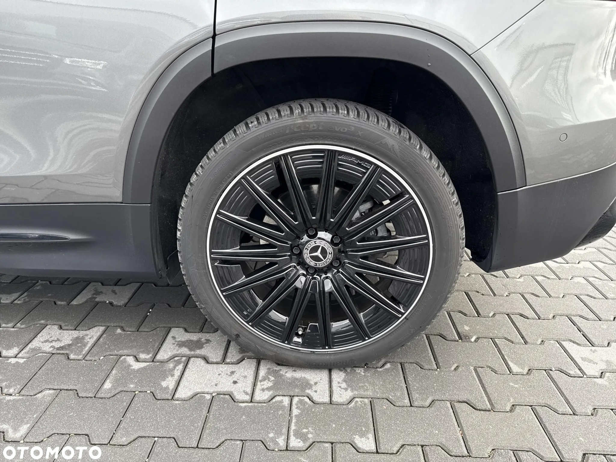 Mercedes-Benz GLB 200 7G-DCT AMG Line - 19