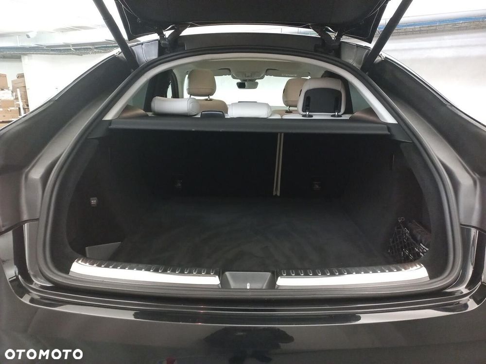 Mercedes-Benz GLE - 19