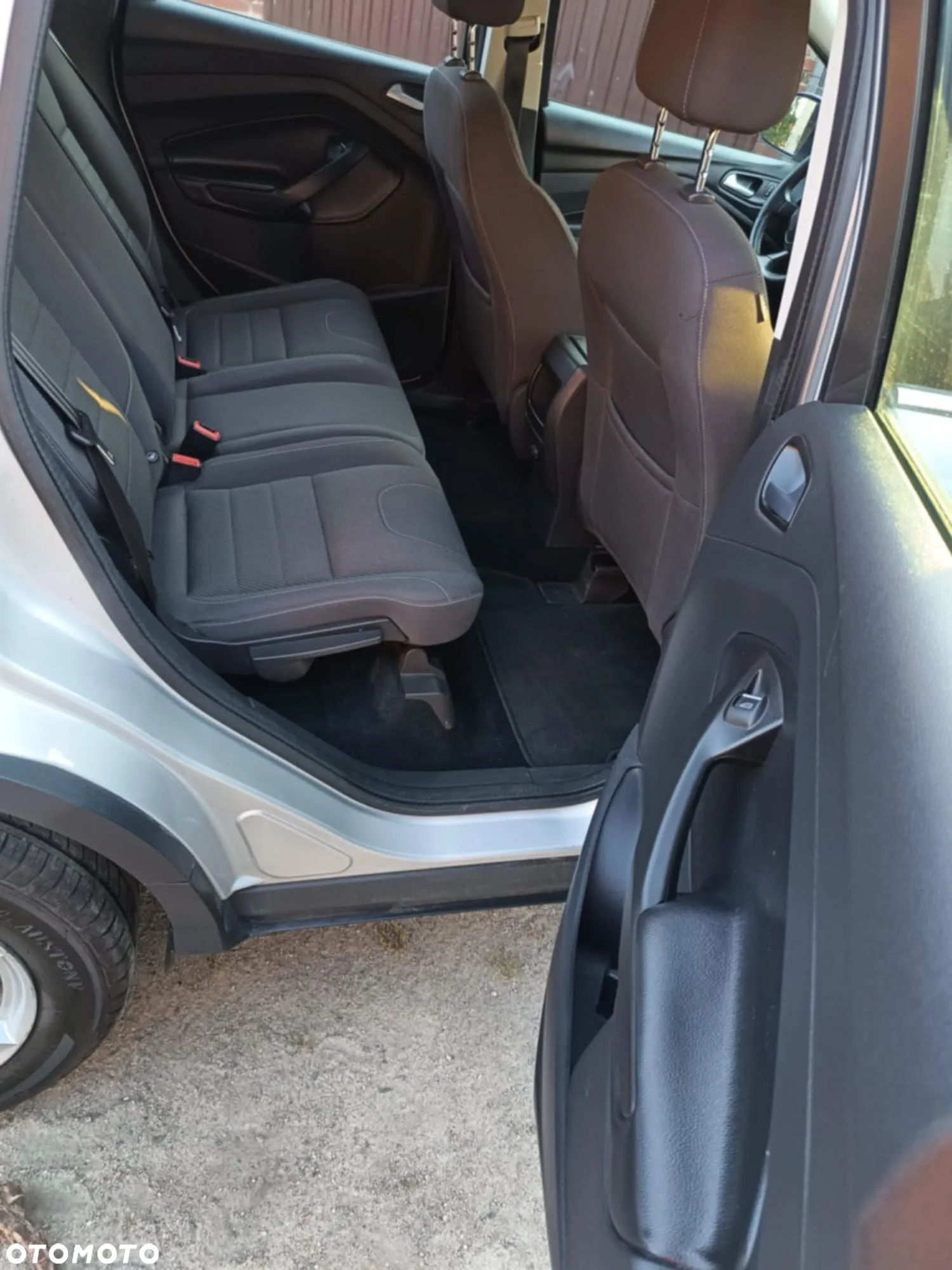 Ford Kuga 2.0 TDCi FWD Titanium - 10